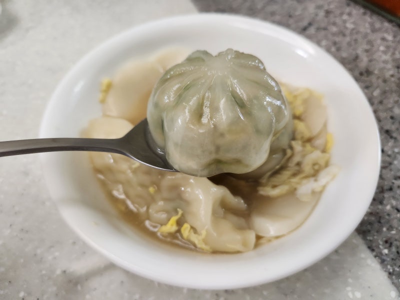 비비고 찰보리 감자만두 칼로리 영양성분