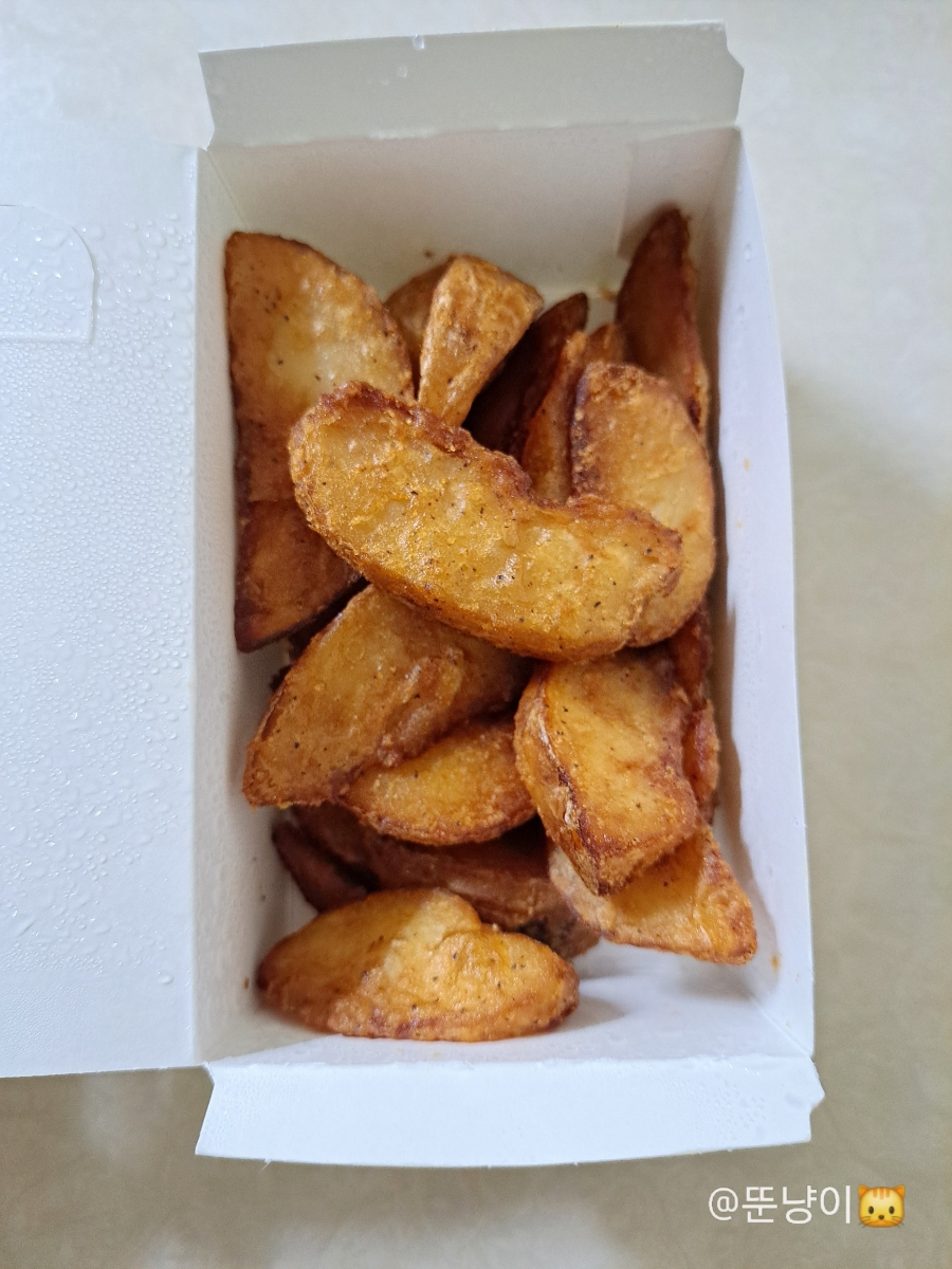 BHC치킨 광주목현점 사진 5