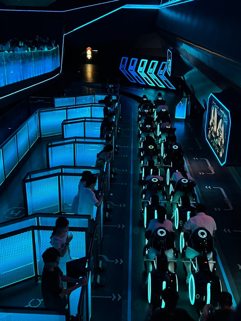 중국 상해] 꼭 가야 하는 |: 상하이 디즈니랜드 :| 꿀팁 모음 (얼리버드 티켓, 주토피아, 놀이기구, 퍼레이드 시간, 머리띠 가격)  : 네이버 블로그