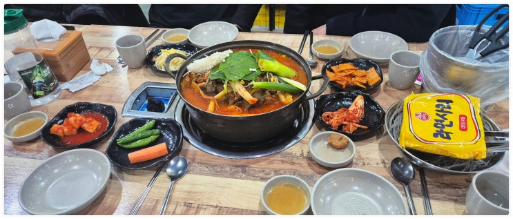  [신또바기감자탕 흑석 본점] - 묵은지 감자탕 리뷰 