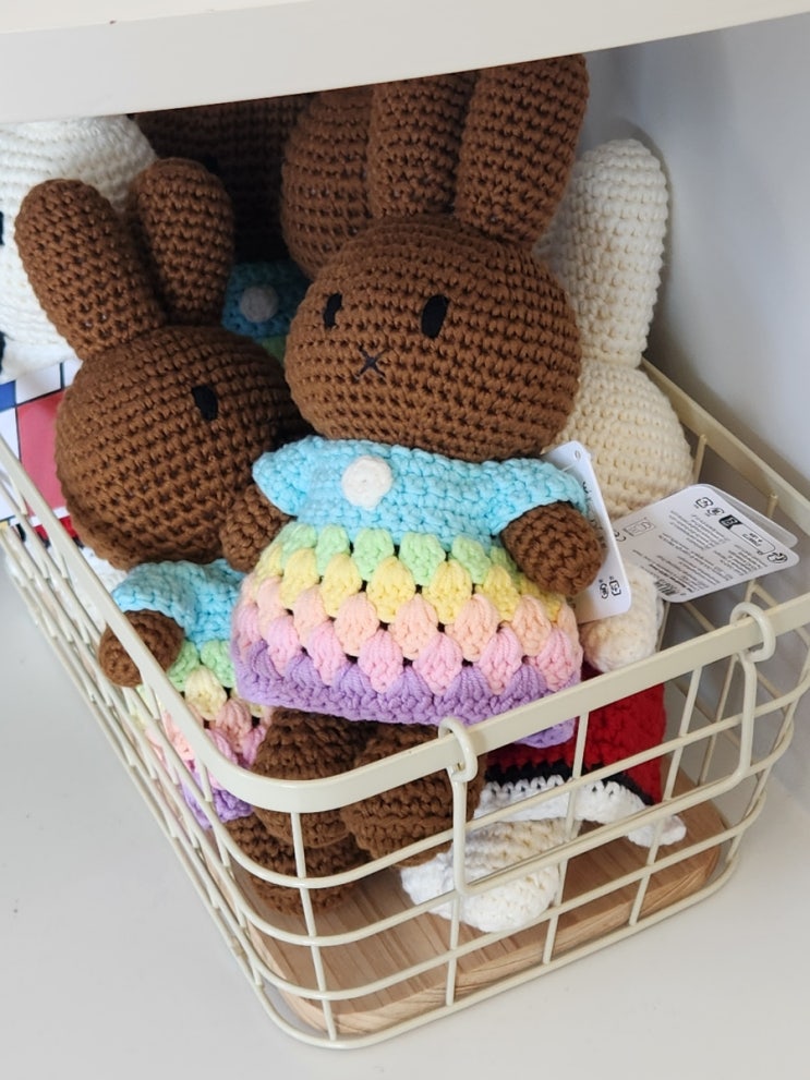 경남 거제 다양한 미피 굿즈와 바다뷰 미피카페(Miffy Cafe) 경남 거제 다양한 미피 굿즈와 바다뷰 미피카페(Miffy Cafe)