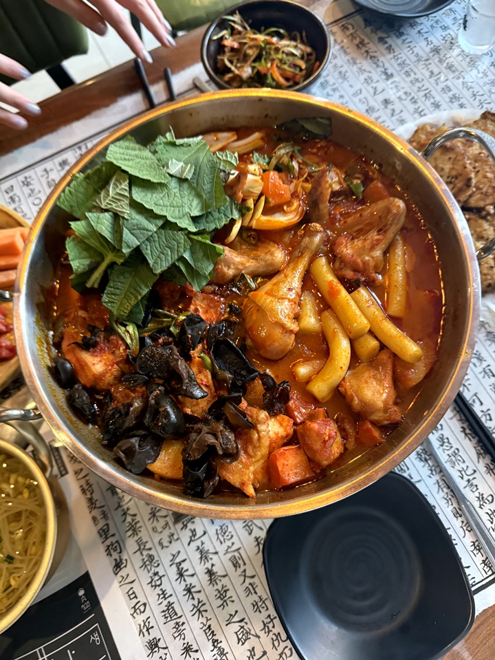  함덕해수욕장 맛집 함덕주막에서 먹는 제주도 로컬 맛