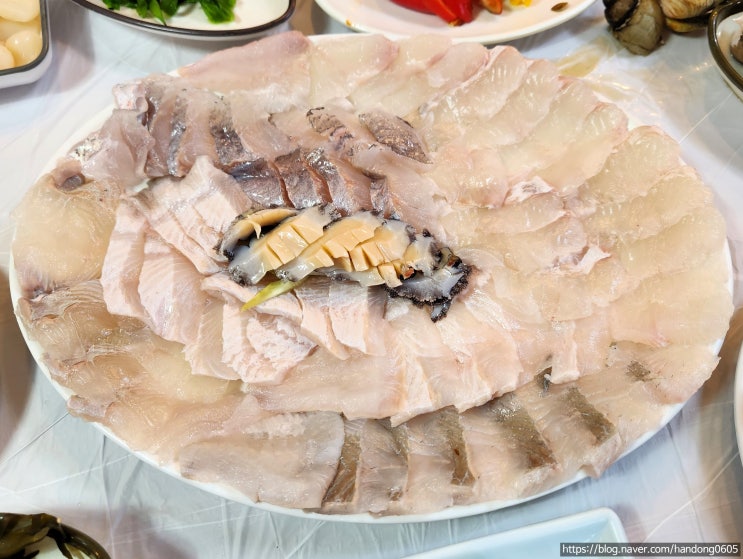  [강원도/강릉/정동진] 해변횟집 - 금진항의 맛있는 활어횟집(탑스텐호텔 맛집, 정동진 맛집)