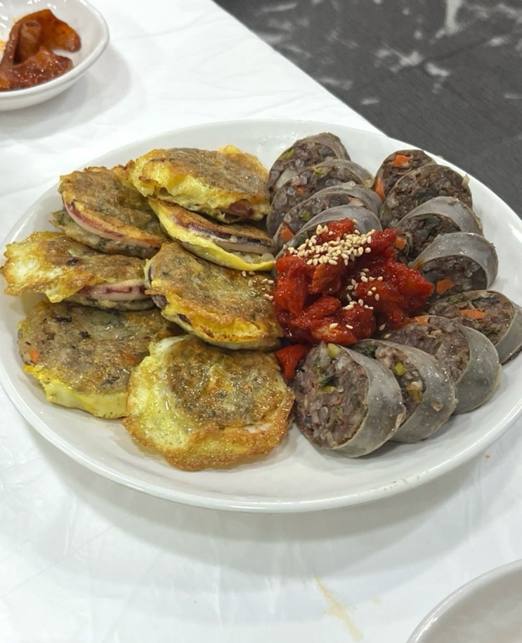  강원도 속초 해수욕장 중앙시장 근처 오징어순대 맛집 아바이마을고원