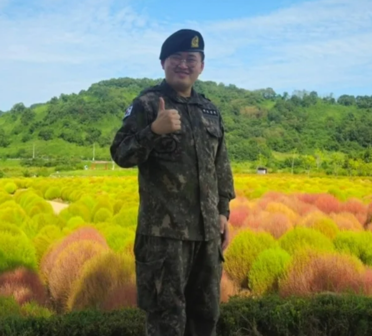 배우 <b>정은표</b>, 군 복무 중인 <b>아들</b> 정지웅 근황 공개