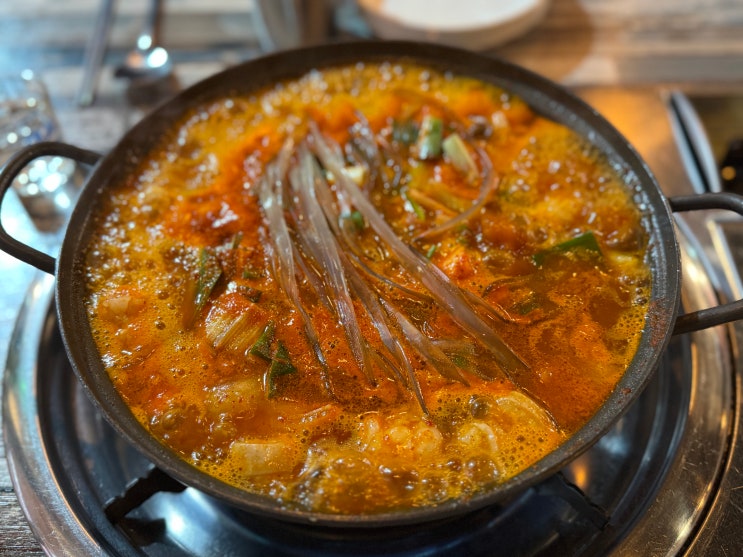  부산 사상 괘법동 닭도리탕 맛집 휴계소! 곱도리탕과 소주 한잔, 최고의 조합