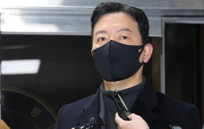 검찰, <b>김성훈 경호차장 구속영장</b> 반려... 경찰 수사 난항?