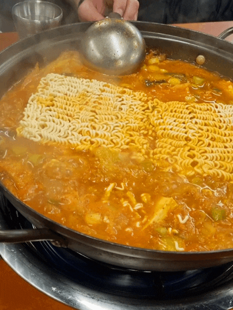  백채김치찌개 반값 이벤트 비조리 포장도 할인됨