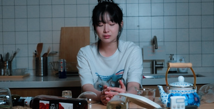  츠키 '만찬가' 노래방은 금영?15살 천재 싱어송라이터가 만든 감성 폭발곡 가사해석