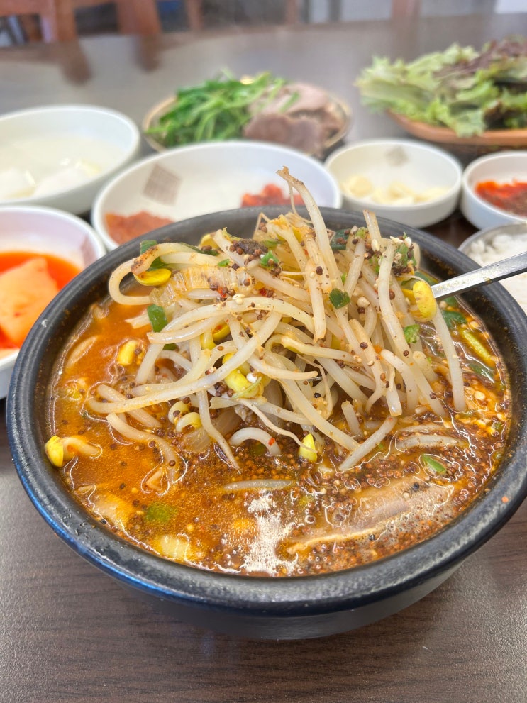  서구청 돼지국밥 돼지수육 맛집추천 나진국밥 서구청점
