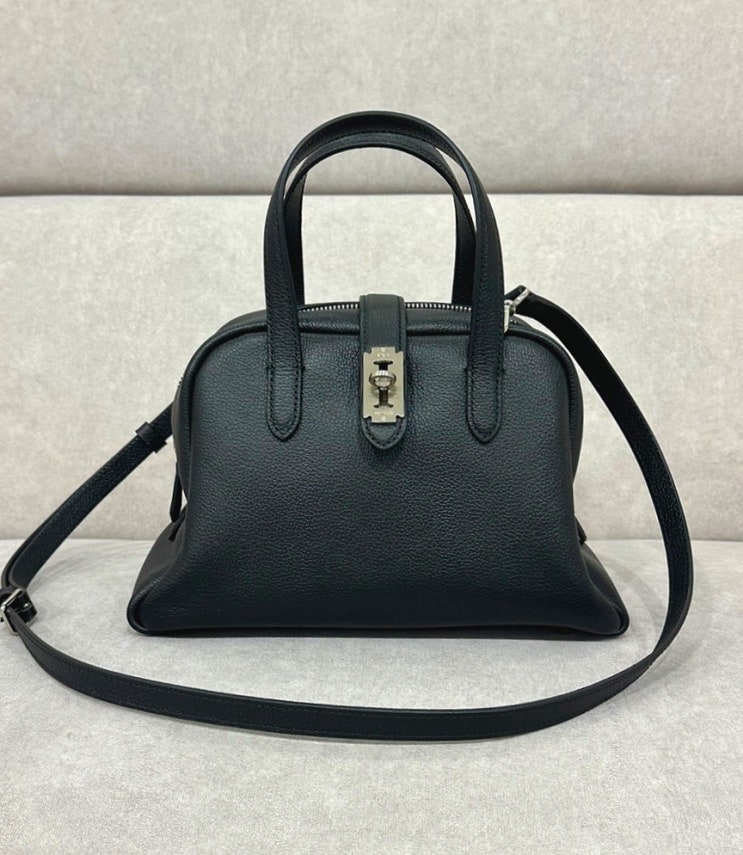  여자 데일리 가방 브랜드 추천, 고민시 분크 가방 매장 토크 토트 스몰 블랙 Toque tote S Black 내돈내산 솔직후기