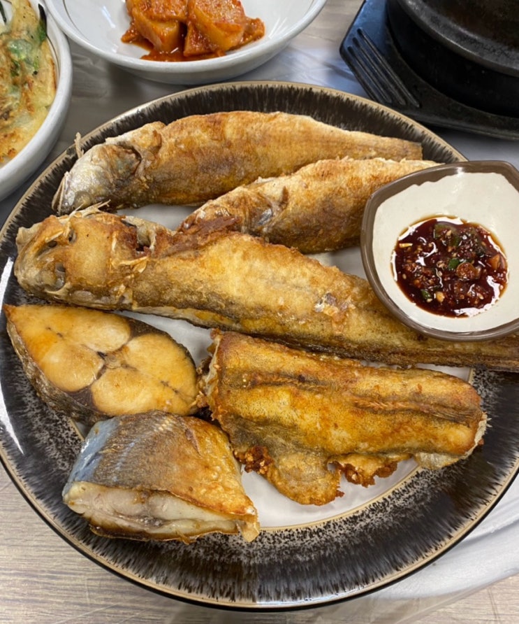  부산 명지 한식 생선구이 정식 : 황가아바이 왕순대 전골국밥
