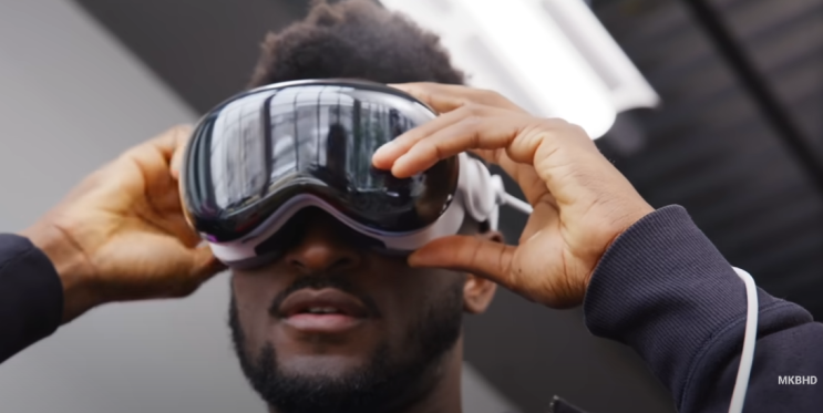  삼성 XR 헤드셋, "무한"의 가능성을 열다!  | 2025년, XR 시장의 판도를 바꿀까?