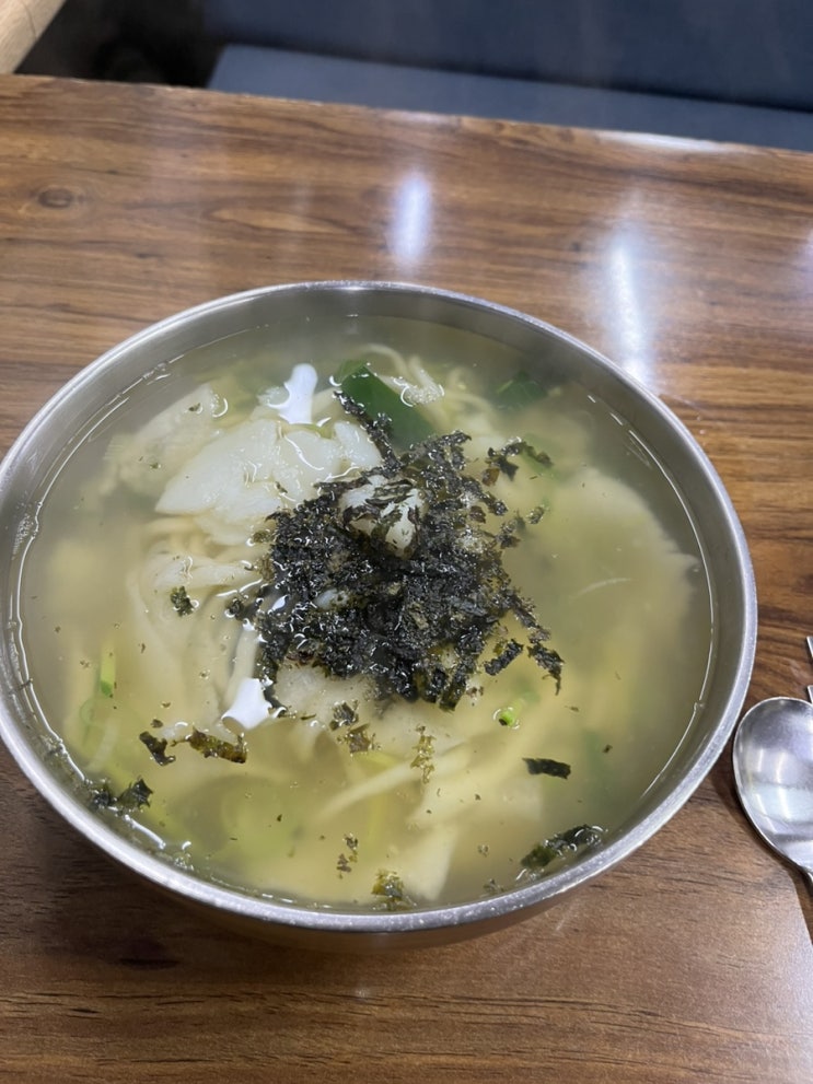  미금 줄서는 수제비집, 행하령 수제비