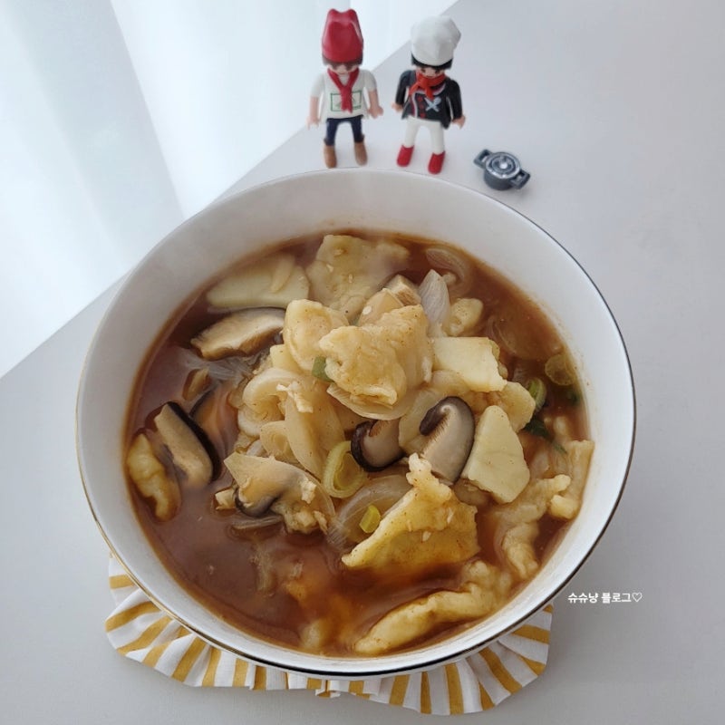 부침가루수제비 반죽 보관 숙성 얼큰 수제비 레시피