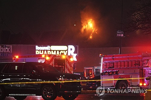 미국 경비행기 <b>추락</b> <b>필라델피아</b> 소형<b>항공기 추락</b>사고 이유 원인