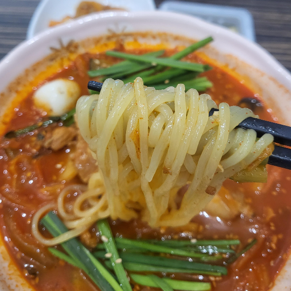  속이 확 풀리는 탕정 신도시 짬뽕 맛집 짬뽕지존