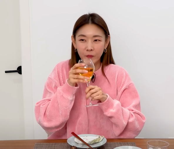  내돈내산 모델 한혜진 링 귀걸이 러브 에이제이 LUV AJ Chain Link Huggies Silver 연애의참견 유튜브