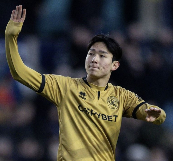 '토트넘 유망주' 양민혁, QPR 데뷔전서 강렬한 인상! 영국 무대 첫 경기부터 호평 '토트넘 유망주' 양민혁, QPR 데뷔전서 강렬한 인상! 영국 무대 첫 경기부터 호평