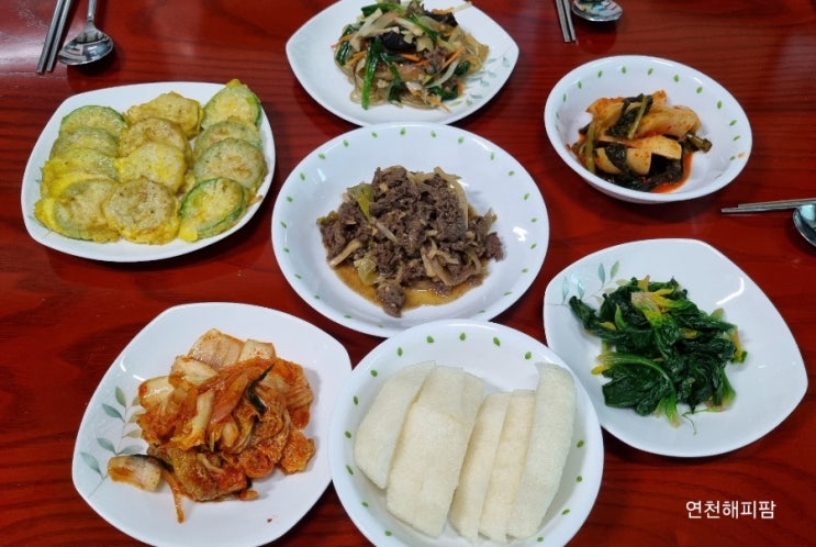  어머니 생신상 아침식사 점심 외식 장가계 중식