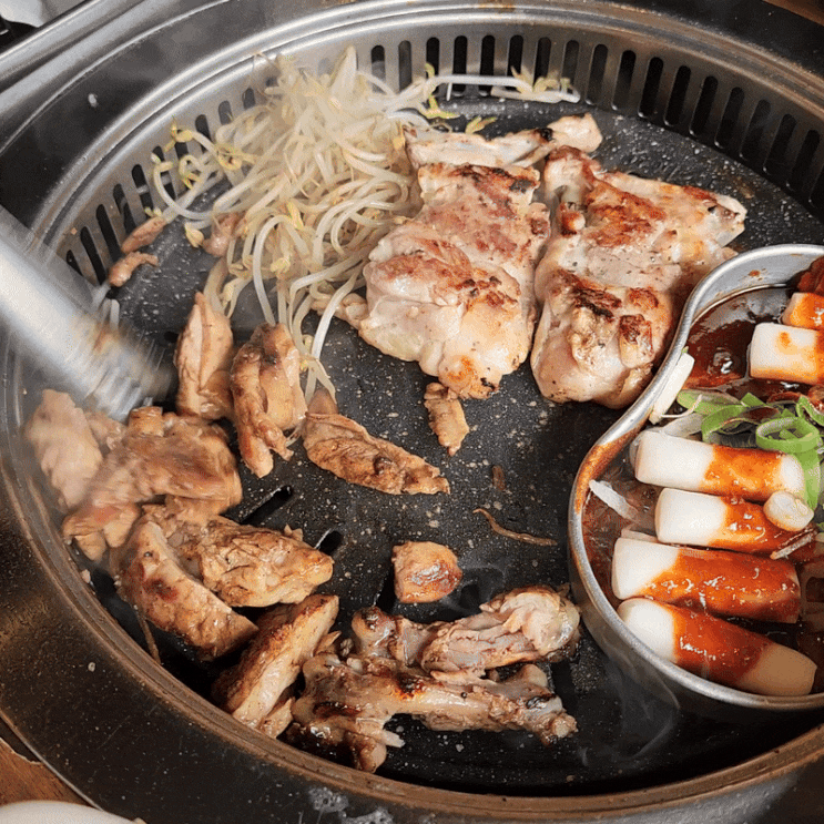  사계진미 숯불닭갈비 구디 닭갈비 무한리필