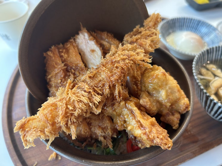  안암역 고려대학생들이 즐겨찾는 가츠동 및 마제소바 맛집 <백소정 안암본점>(스페셜가츠동, 카라이 마제소바)