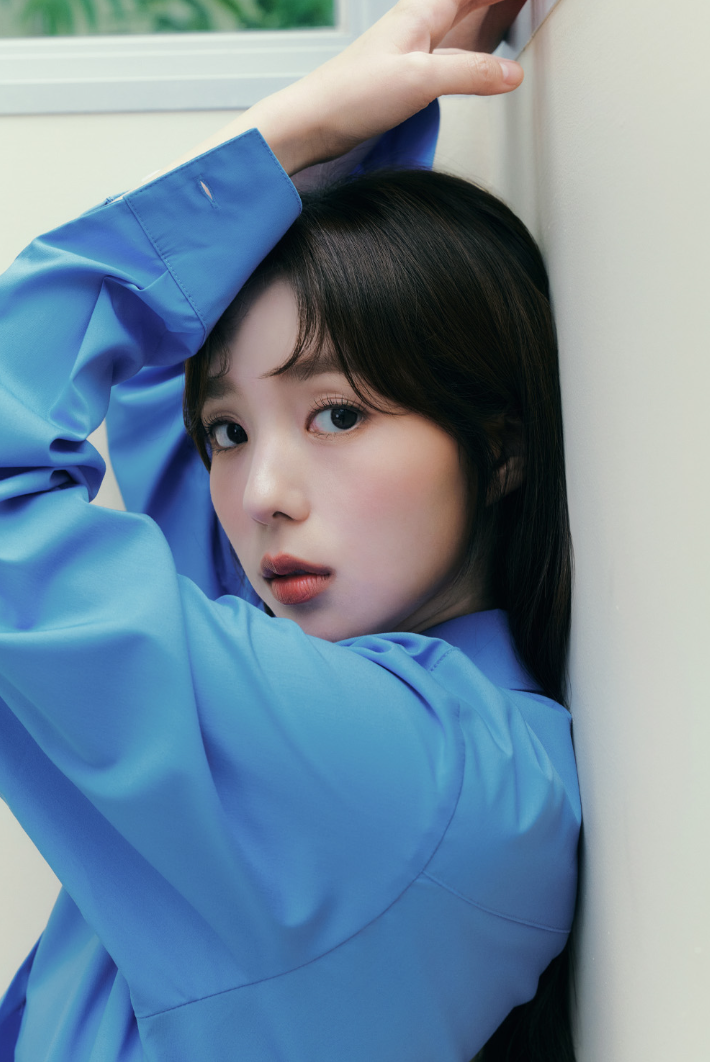  링클프리로 휘릭~ 출근때 입기 좋아서 비즈니스캐주얼로 여성들에게 인기인 시티브리즈 블루 셔츠 ft. 채수빈