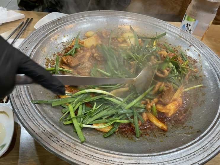  합정역밥집 추천 ! 오리주물럭과 볶음밥이 끝내주는 유황 오리고기 전문점, 마포오리농장