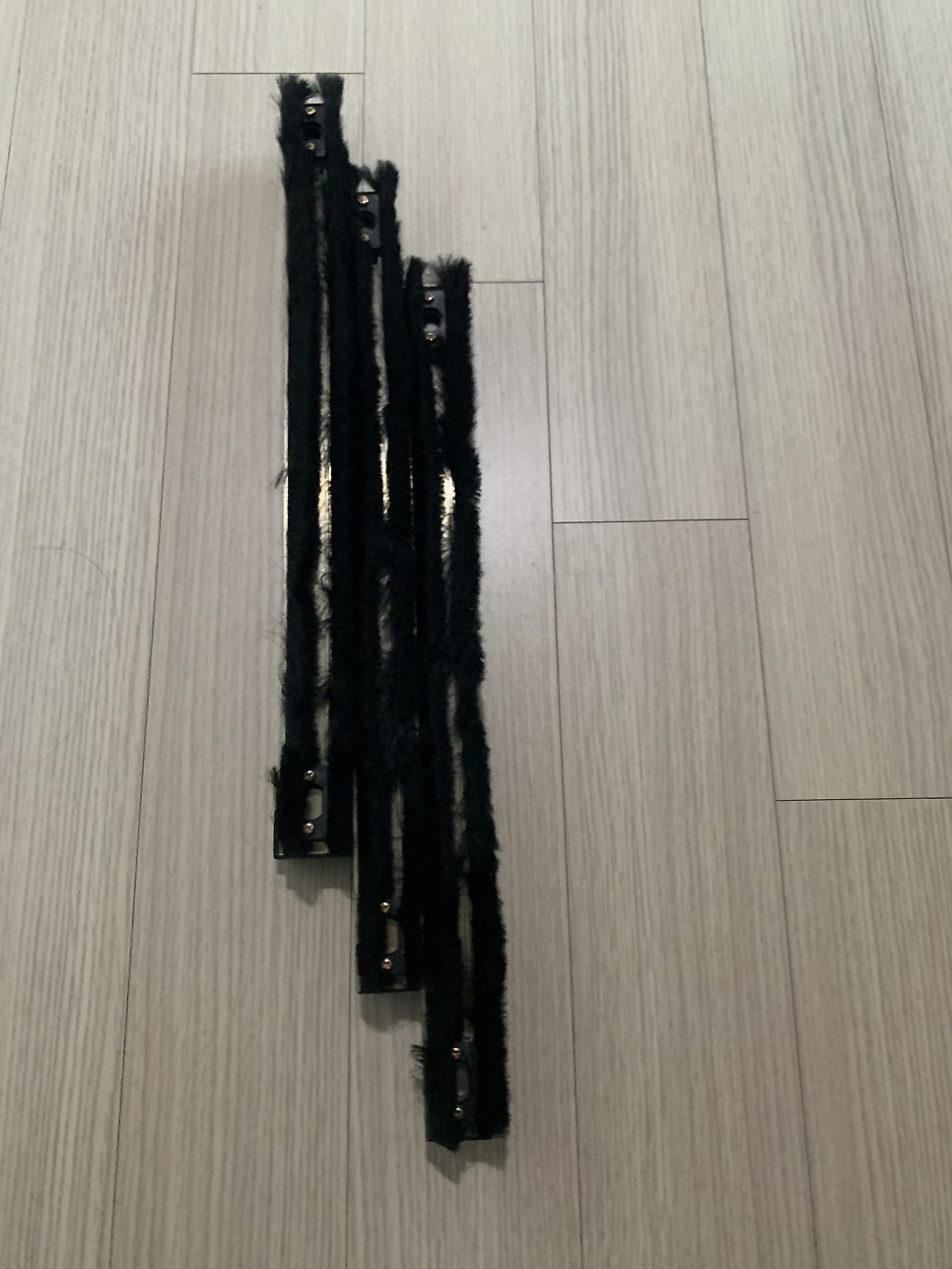 따로움직이는 3연동중문수리 댐퍼교체로 문제해결