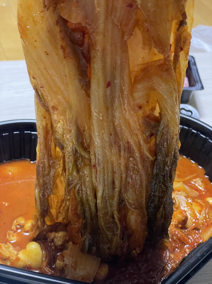  두찜 묵은지찜닭 후기 찜닭은 사먹으세요.