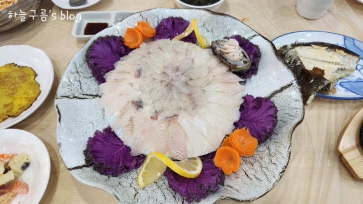강릉커피거리맛집 무지개횟집 자연산회정식 추천