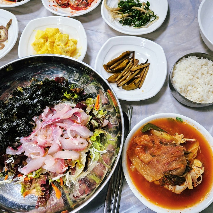  당암포구 맛집 태안 게국지 육해공식당-회덮밥부터 게국지까지 태안 현지인맛집 후기