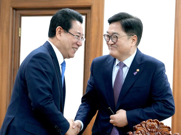 <b>김영록 전남지사</b>, 우원식 의장 등에 국립의대 신설 등 <b>현안</b>... 