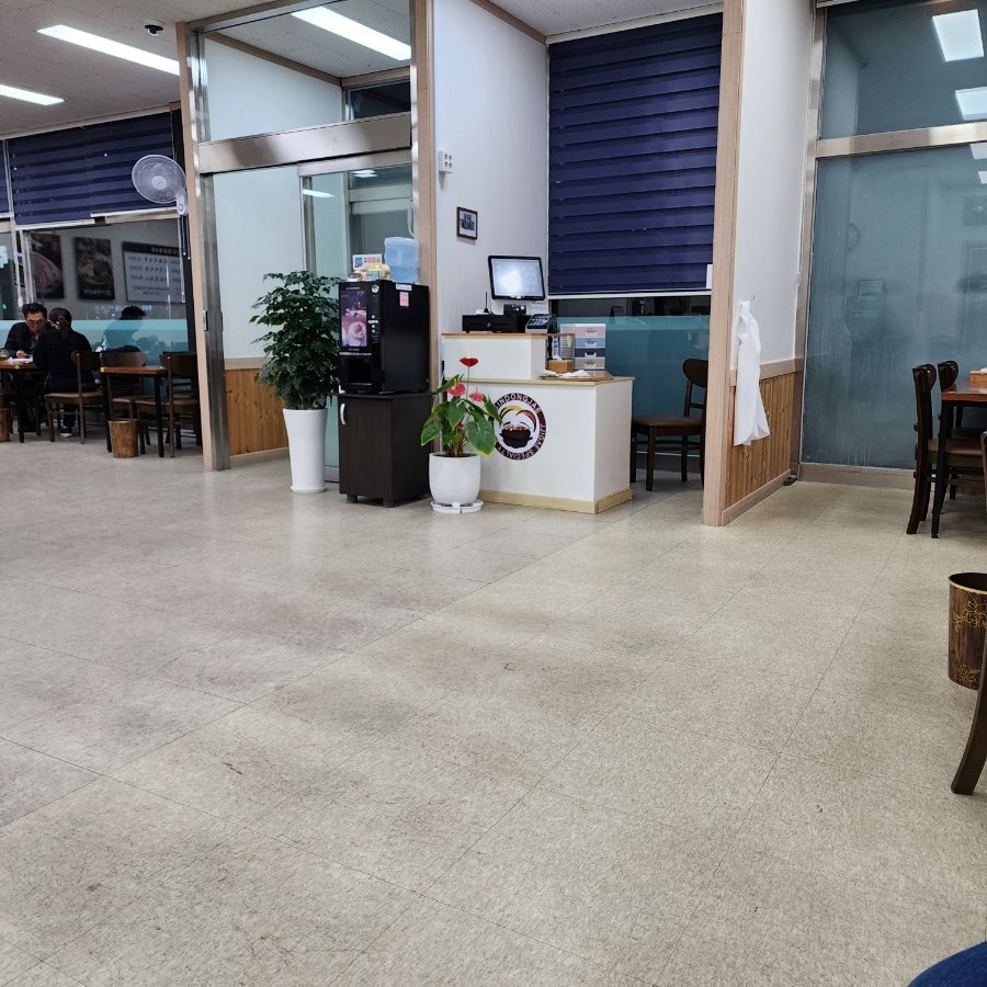 신동재찌개사랑 진위점 사진 5