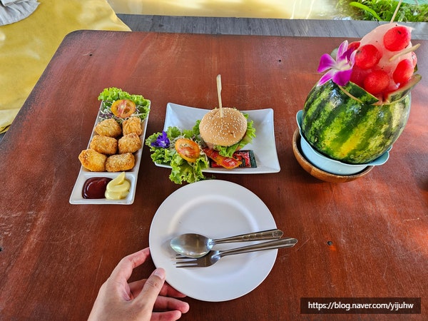  방콕 카페 추천 Zapp Baan Suan Cafe 땡모반 맛집