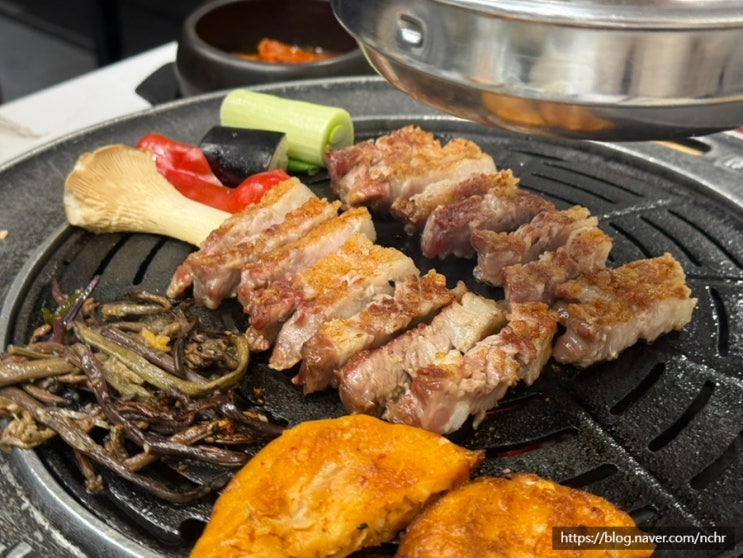  대흥역 고기집 리정원 점심 저녁 꽃 삼겹살 맛집