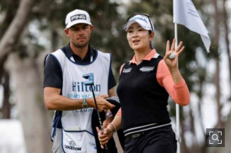 펌글 ㅡ  <b>김아림</b>, 랭킹 1위 넬리 코다 뿌리치고 <b>LPGA 개막전 우승</b>