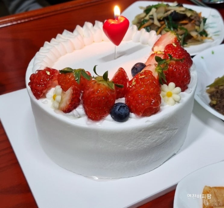 연천 전곡 케이크 커피 맛집 전곡역 율콩이네 카페