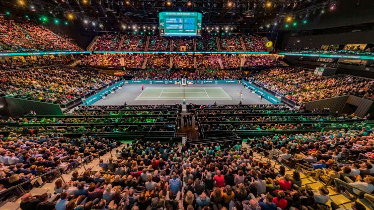   ATP 500 로테르담 오픈 2025: 치치파스와 메드베데프, 첫 경기에서 승리! 