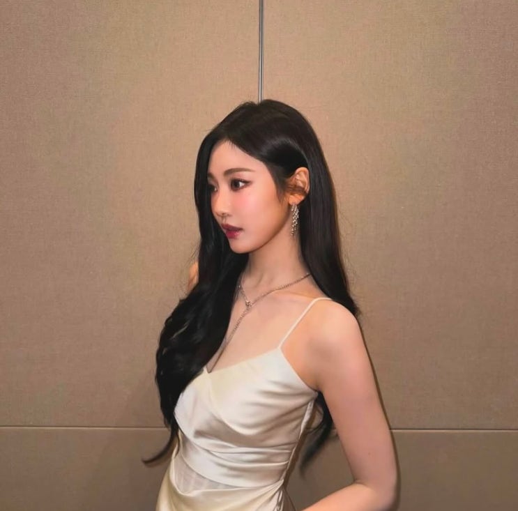  영등포역 미용실의 롱레이어드펌의 매력! 여성스러운 분위기 업그레이드