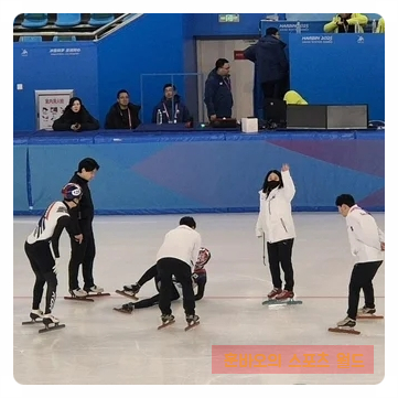 한국 <b>쇼트트랙</b>, 하얼빈 빙질 문제에 발목 잡히나?  "꽈당 또... 