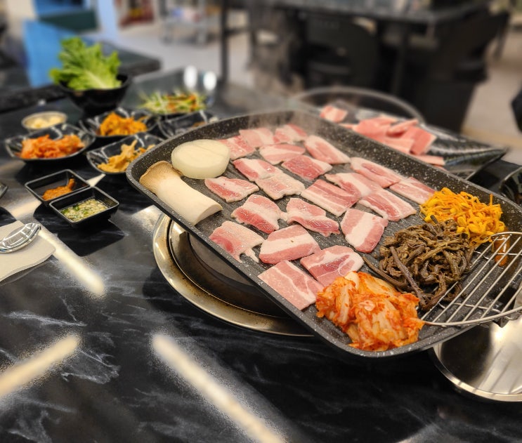  송도 커낼워크 냉삼 맛집으로 추천하는 인천 송도 고기집 도니조아 고기조아