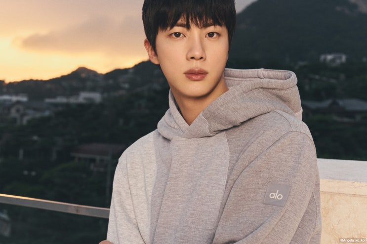 Alo 방탄소년단 진 웰니스 자기애 Wellness Begins with Self-Love 캠페인 매장 오픈