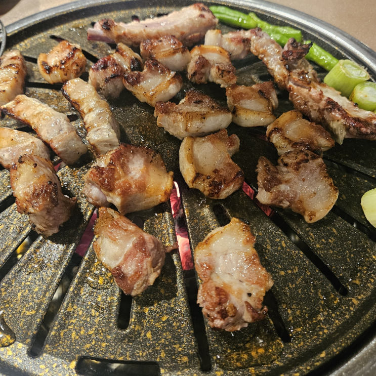  강남 양재역 맛집 국밥과 고기가 맛있는 회식 장소, 국고집