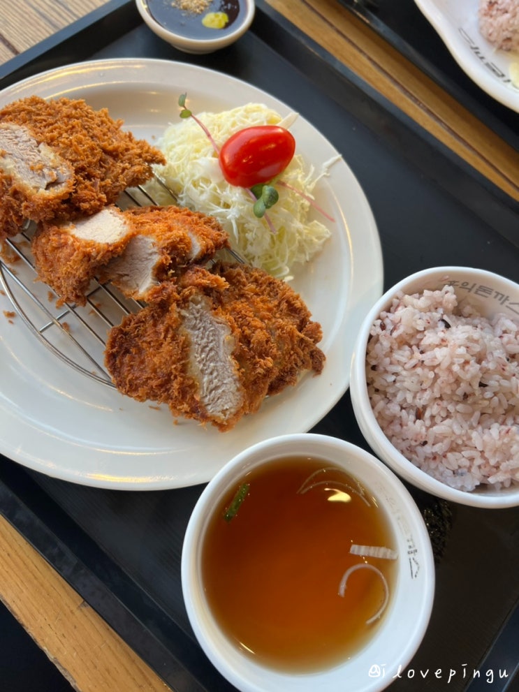  아이들과 외식하기 좋은 완정역 돈까스 맛집 홍익돈까스 검단점