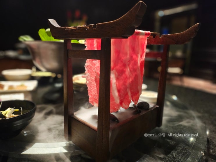  더 아푸르바 켐핀스키 발리 레스토랑 바이윤 Bai Yun Hot Pot 훠궈 후기