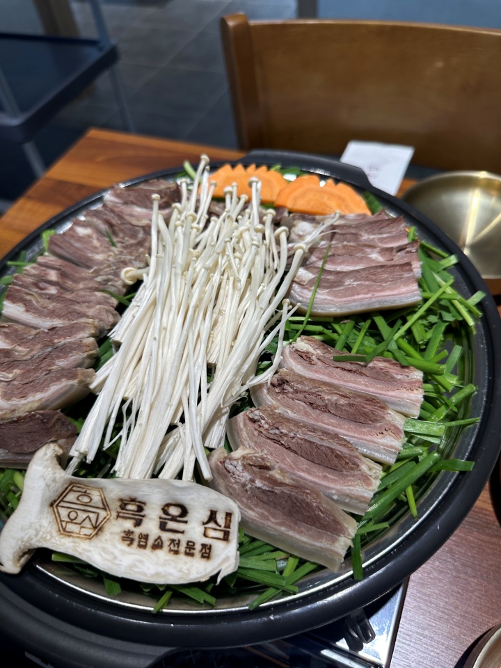  영종도맛집 흑온심 영종하늘도시본점에서 맛본 건강 보양식