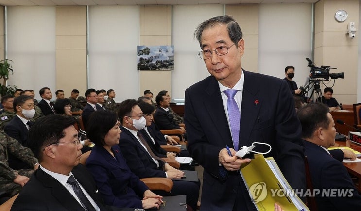 경찰, 한덕수 총리 2차 <b>소환</b>…<b>계엄 국무회의</b> 조사