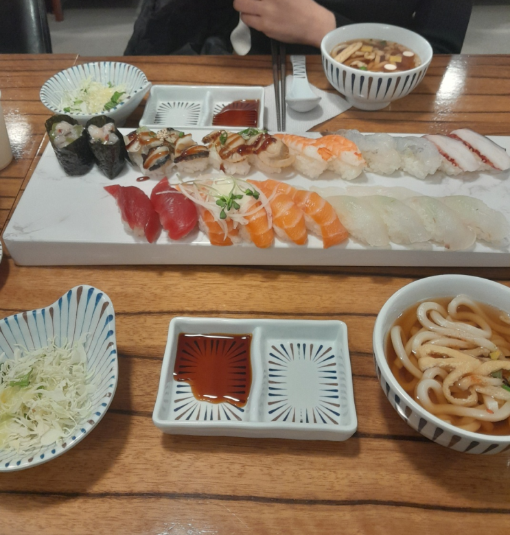  삼성역 코엑스 스시집 혼밥 하기 좋은 초밥식당 스시한판 후기 주차 정보