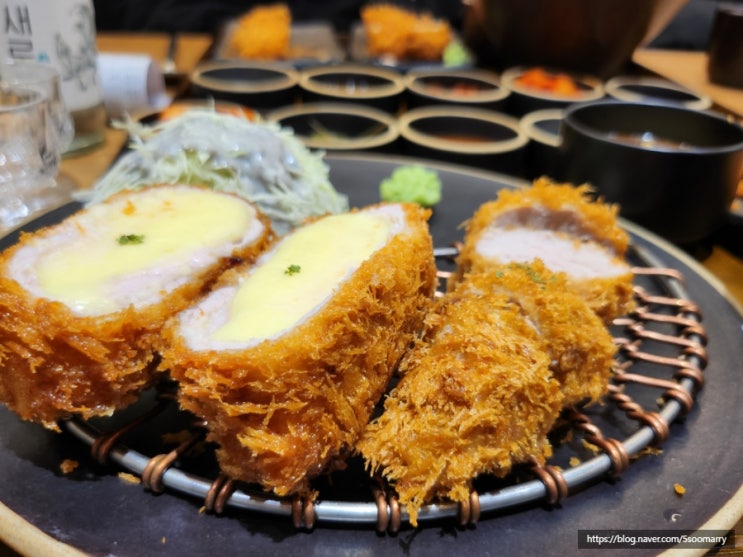  동교동 맛집 돈까스 튀기는형 홍대 저녁식사 돈카츠 우동